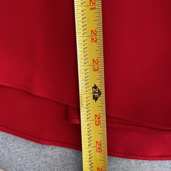 Chico’s red v-neck flutter sleeve blouse top size M - Picture 8 of 8